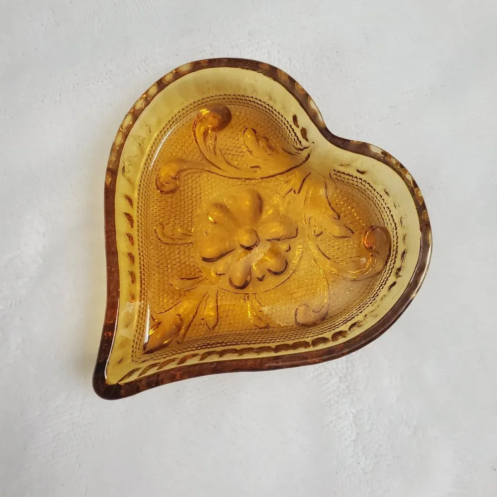 Vintage Amber Indiana Glass Heart Shaped Trinket Dish